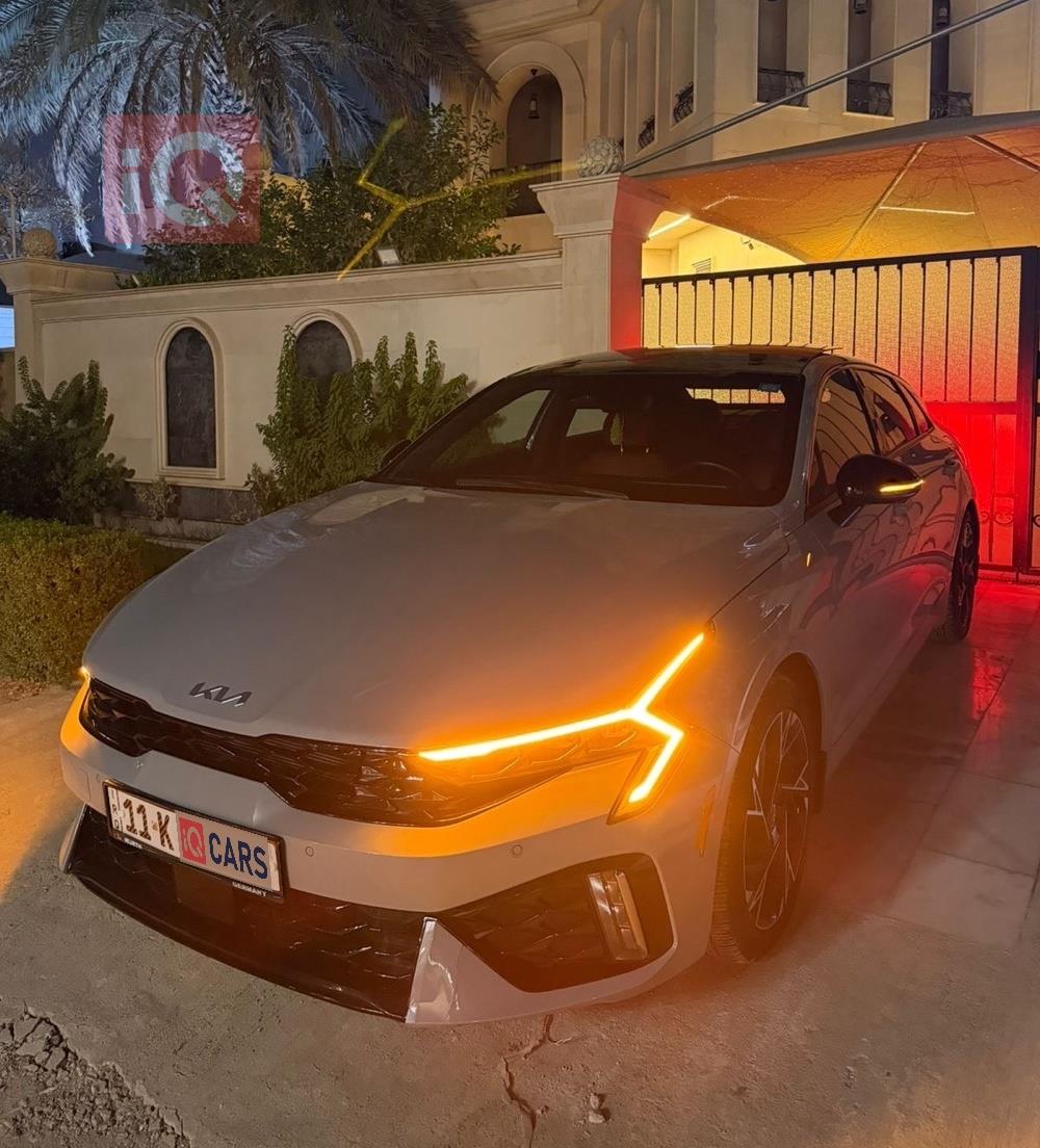 كيا K5